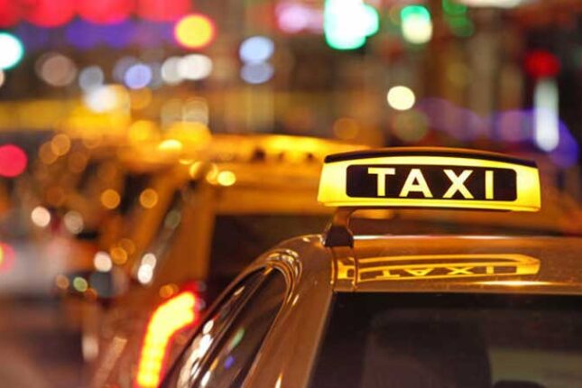 Fərqlənmə nişanı olmayan taksi sürücülərinin buraxılış kartı ləğv ediləcək?