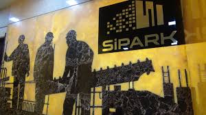 Tikinti şirkəti Elman Nəsirovun qızına məxsus mənzili niyə təhvil vermir? (VİDEO)