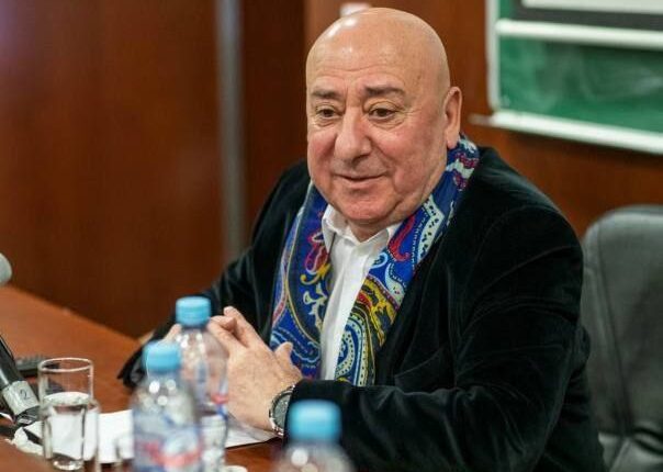 Rusiya Məmmədəli Ağayevi sərbəst buraxdı