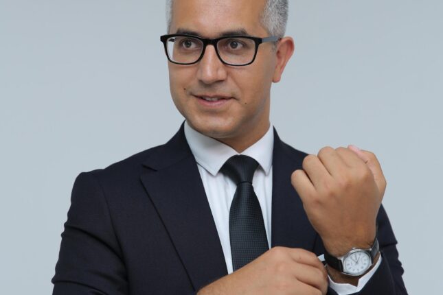 Ekspert Xəzər və Qərbi Kaspi Universitetlərinin saxtakarlığını üzə çıxardı – FOTO