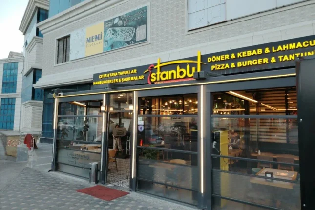 “İstanbul CFC” restoranı yandı