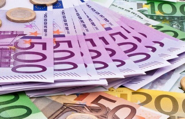 Xarici valyutaların manata qarşı MƏZƏNNƏLƏRİ