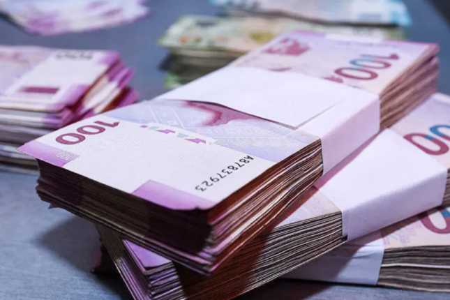 Dollar neçə manata satılır? – MƏZƏNNƏ