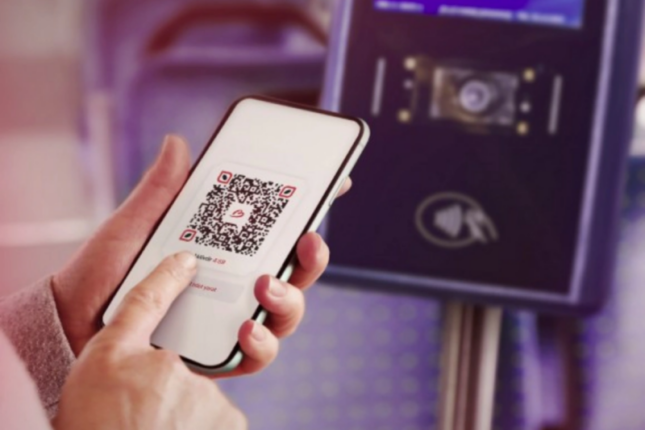 Avtobuslarda “QR-kod”la ödənişlərdə əlavə pul çıxılır?  (VİDEO)