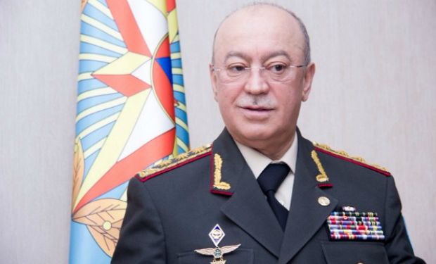 Nazir rəisi işdən çıxardı