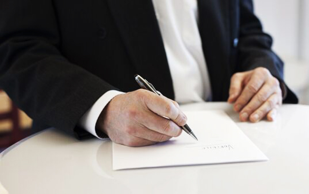 Dövlət xidmətləri ilə bağlı yeni qanun qəbul ediləcək