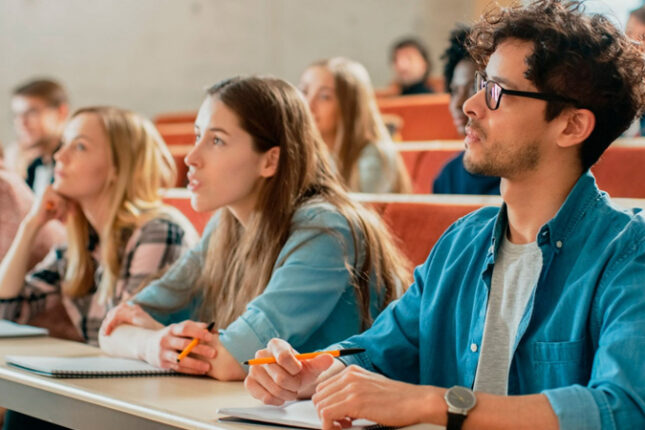 Prezident təqaüdçüləri hansı universitetlərdə oxuyurlar? (SİYAHI)