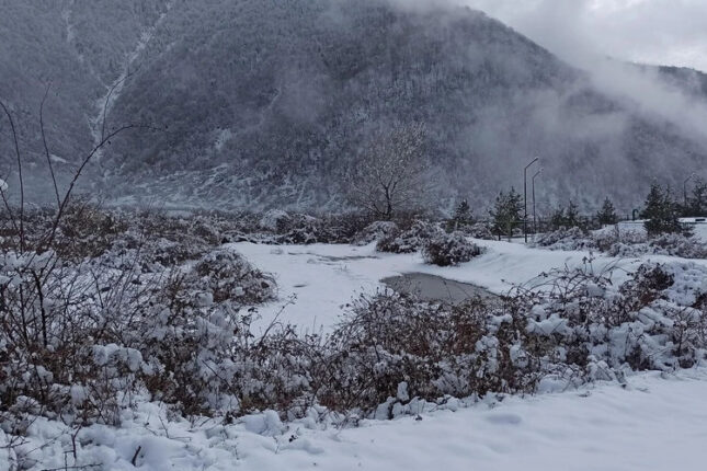 Bu ərazilərə qar yağıb