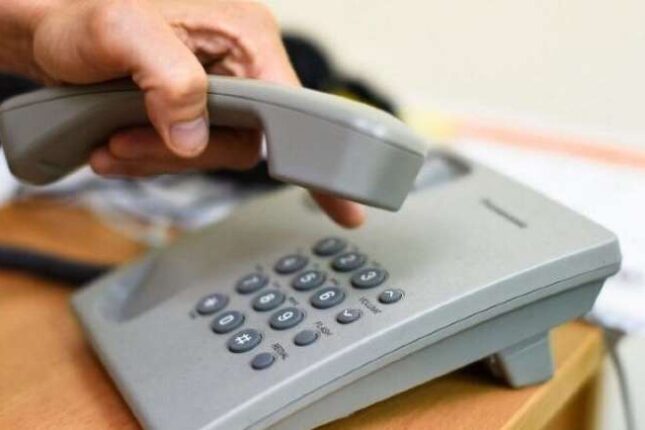 Azərbaycanda 230 minə yaxın insan ev telefonundan İMTİNA EDİB