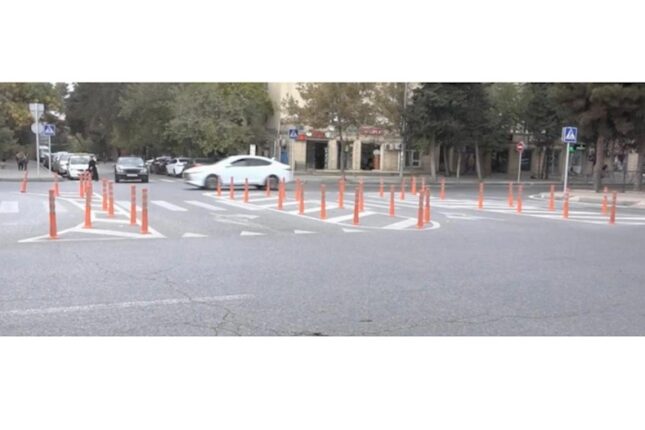 Bakıxanovda sürücüləri bezdirən durum: “Tıxac yaranır, getmək olmur” — VİDEO