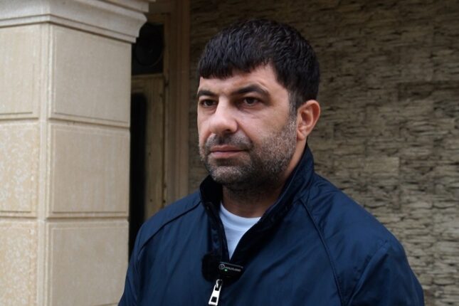 Sumqayıtda qadın keçmiş ərini döydürüb, sonra hər şeyini əlindən alıb -VİDEO