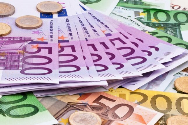 Xarici valyutaların manata qarşı MƏZƏNNƏLƏRİ