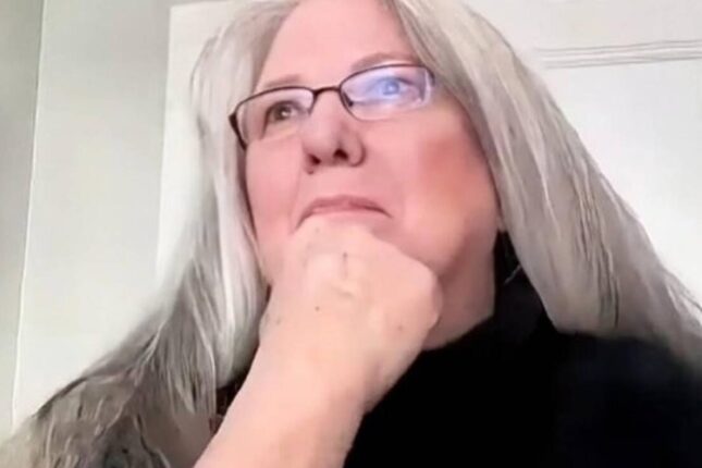 70 yaşında ərindən boşandı, striptizə başladı – FOTO