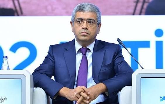 Nazirin atası kitab yazdı, təqdimatına Cəmil Həsənli də qatıldı – FOTO