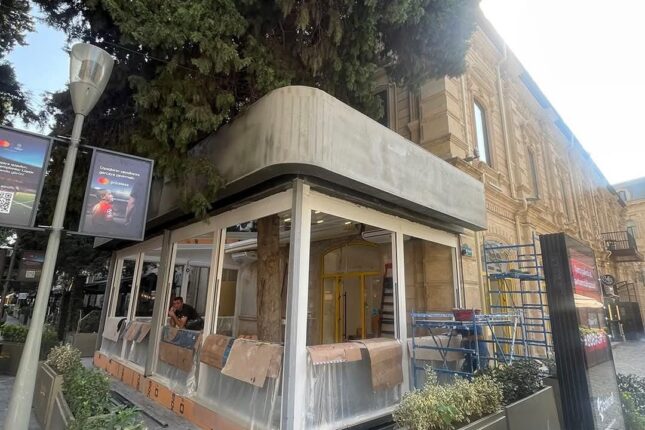 Bakının memarlıq abidələri əldən gedir… “Bu məmurlar şəhəri bölüşdürüb satır” – Memar