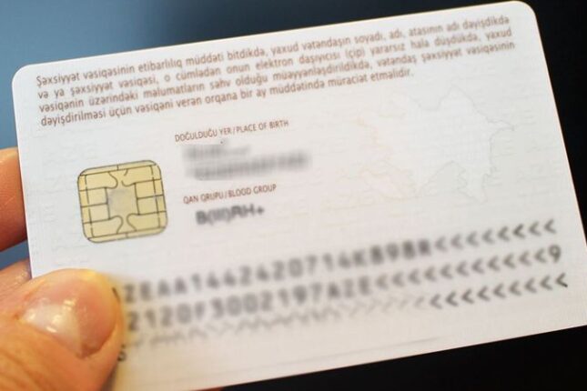 Tapdıqları şəxsiyyət vəsiqələrini sosial şəbəkədə paylaşanlara xəbərdarlıq