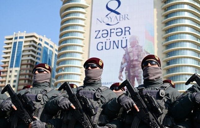 Zəfərin 5 illiyinə həsr olunan hərbi paradda 5 mindən çox şəxsi heyət iştirak edib