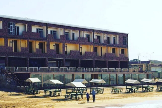 “Su Səsi” restoranında oğurluq: Ofisiant xadimənin telefonunu və pullarını oğurlayıb