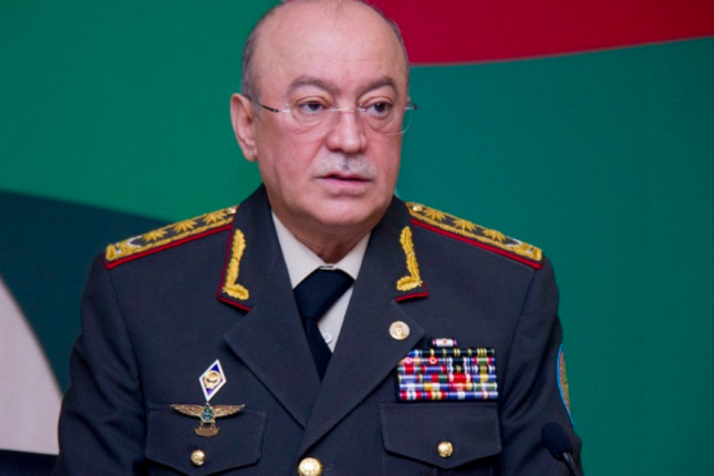 Heydərov Mehdiyevin oğlunu və Mikayılovu müdafiə edəcəkmi?