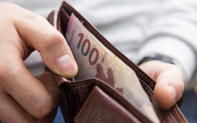 “Bu halda 2500 manatadək maaş alanlarda artım ola bilər”