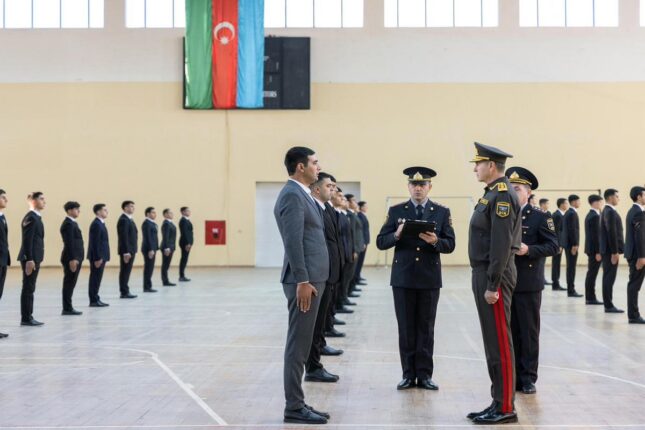 Vilayət Eyvazov Kürdəmirdə vətəndaş qəbulu və sıra baxışı keçirdi – Video