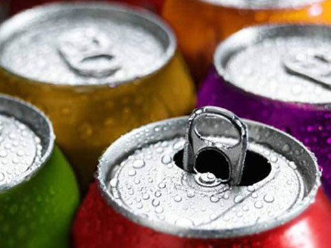 Energetik içkilər 22 yaşlı gənci tanınmaz hala saldı – FOTO