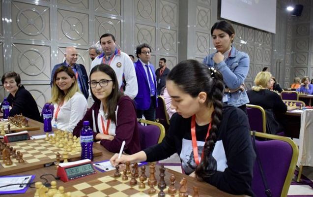 Qadın şahmatçılarımız dünya çempionatında mübarizəyə başlayır