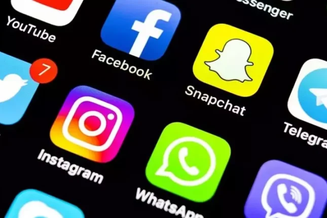 İnternetdə fahişəliyə çağırış edənlər cərimələnəcək