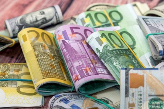 Dolların qiyməti dəyişmədi