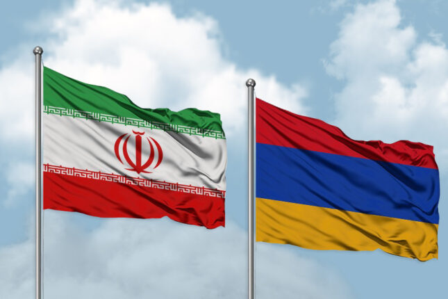 İranlı ekspert: “Ermənistanda hakimiyyət dəyişikliyi Tehrana ziyandır”