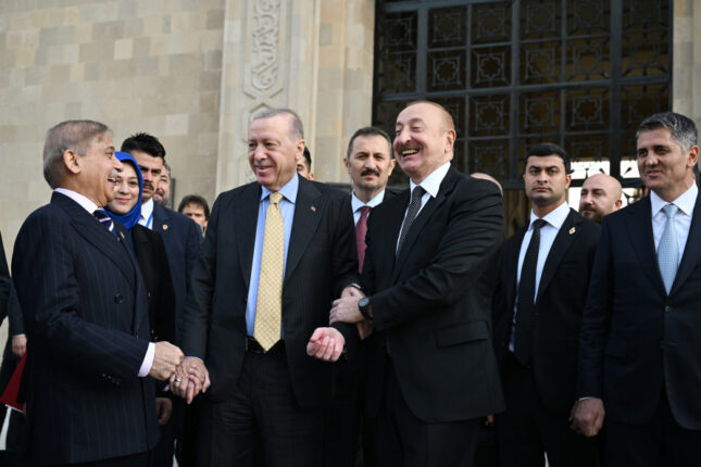Bakıdakı paraddan tarixi görüntülər – Fotolar