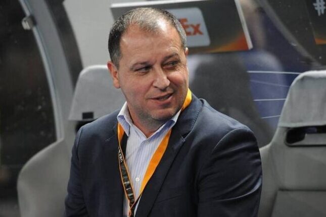 “Neftçi”nin yeni baş məşqçisi yanvarda gələcək