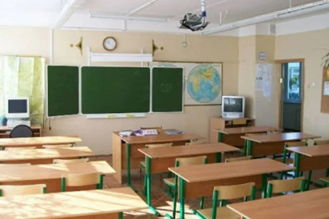 Zəngəzurda 47 orta məktəb bağlanır: Şagird tapa bilmirlər