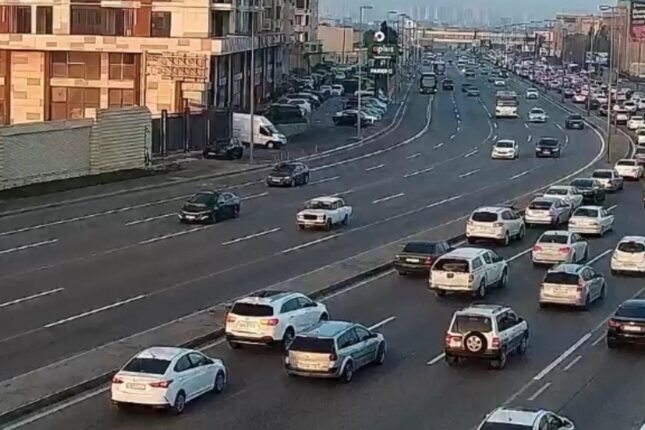 Bu yollarda tıxac var – Siyahı