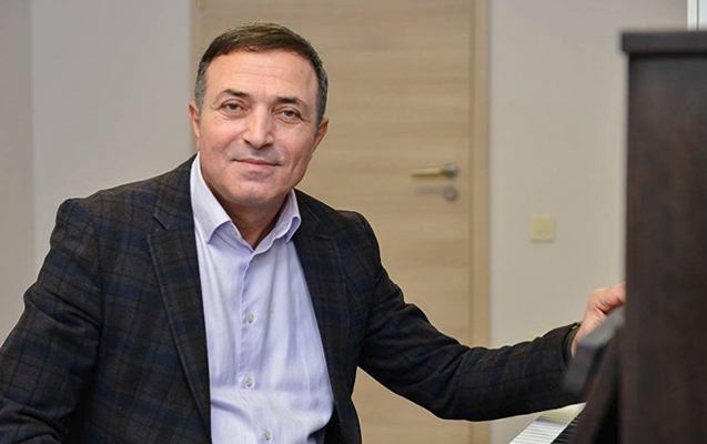 Təyyarə qəzasına görə konsertini təxirə saldı – Video