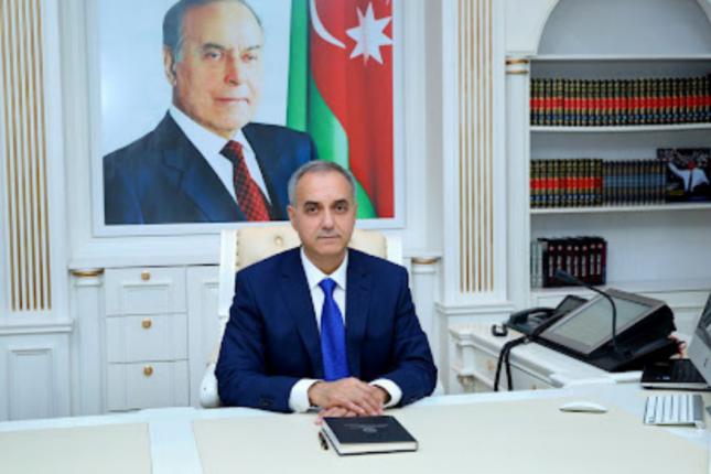 Binəqədidə ağaclar məhv edilir – Foto