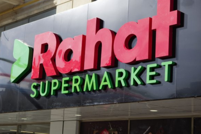 “Rahat” marketdə satılan konfetdən qurd çıxdı – Foto