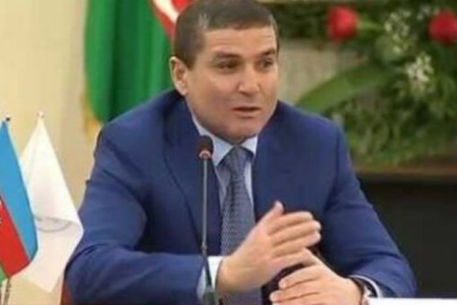 Bu deputat parlamentdə bir dəfə də danışmayıb