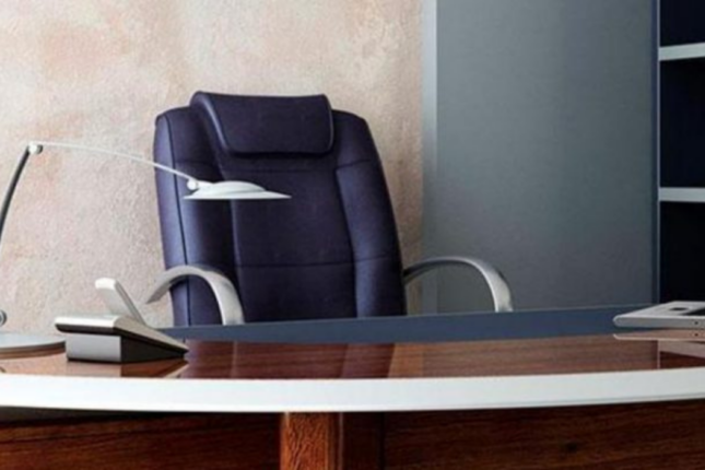 Direktor seçimi niyə dalana dirənib? — Müəllimlər etiraz edir