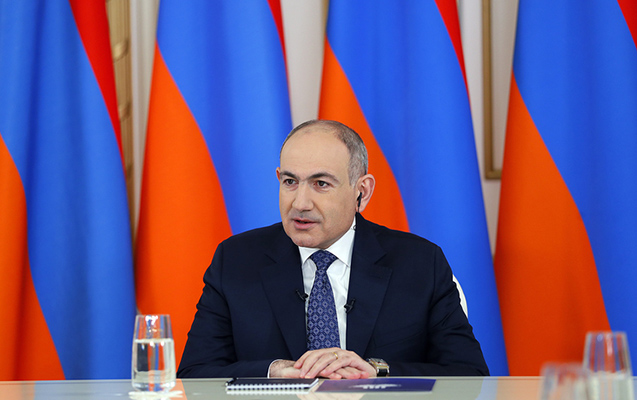 Paşinyan boşanmağı qadağan edib