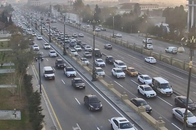 Bu yollarda tıxac var