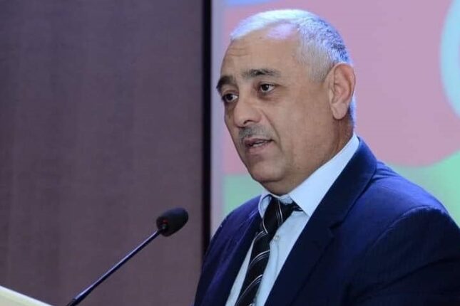 Prezident araşdırmaçı professor Seyfəddin Rzasoyu təltif etdi