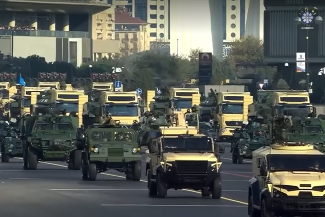 Bu hərbi texnikalar ilk dəfə nümayiş etdirildi – Video