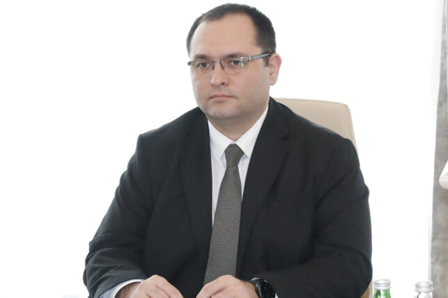 Nazir müşavirini departament müdiri təyin etdi (FOTO)