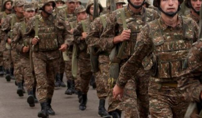 Ermənistan 20 min əsgər və zabit toplayır