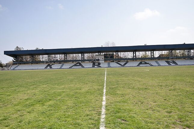 Yevlax stadionunda biabırçı vəziyyət – Video