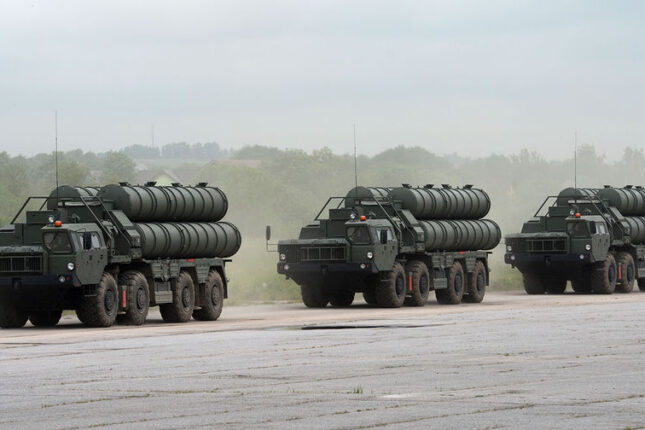 Ukrayna Belqorodda iki S-400-ü məhv etdi- VİDEO Ukrayna Belqorodda iki S-400-ü məhv etdi- VİDEO