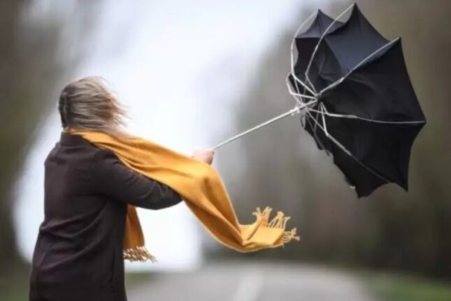 Küləkli hava şəraiti ilə bağlı üç günlük XƏBƏRDARLIQ Küləkli hava şəraiti ilə bağlı üç günlük XƏBƏRDARLIQ