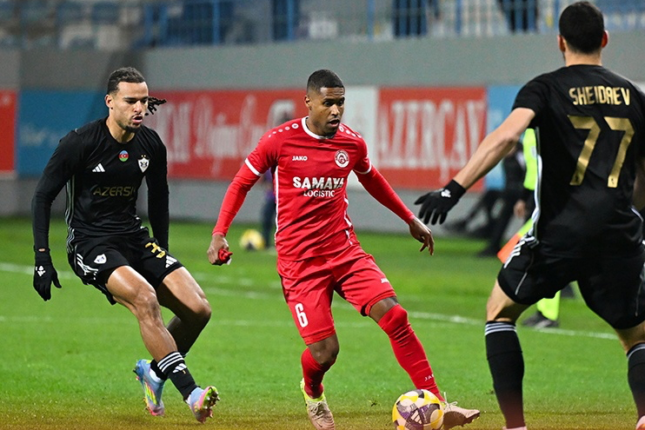 “Qarabağ”ın oyunu tarixə düşdü: 6000