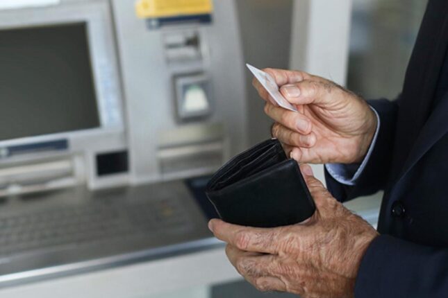 Vəfat edən şəxsin pensiyasını almaq üçün şərtlər